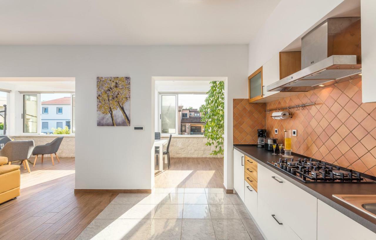 Apartments Vita Пореч Екстериор снимка