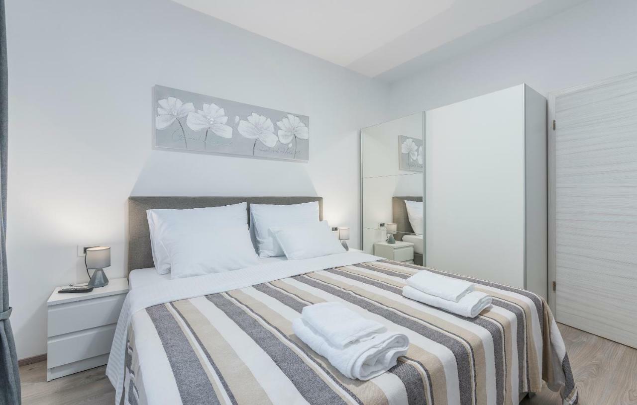 Apartments Vita Пореч Екстериор снимка