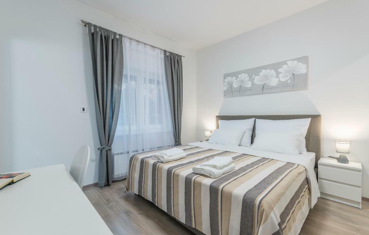Apartments Vita Пореч Екстериор снимка
